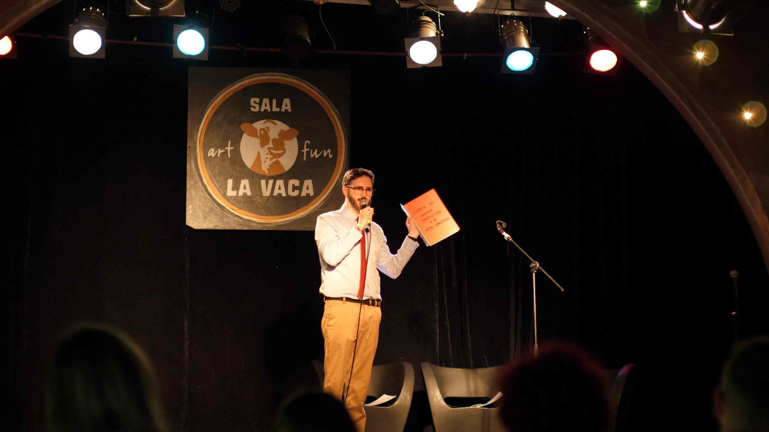 Profesor Estrada - Humorista en Asturias